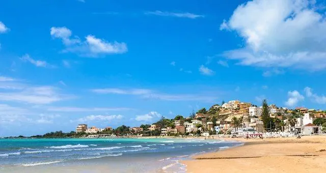 Casa Vacanze La Casetta Di Zinu' Porto Empedocle Ferienhaus